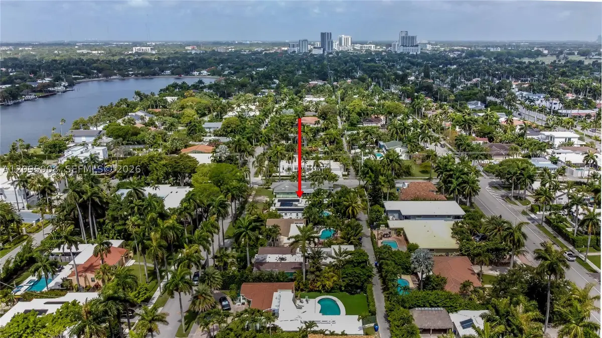 955 Van Buren St, Hollywood, FL 33019 - #1
