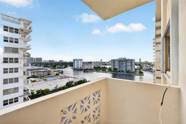 1833 S Ocean Dr #1202, Hallandale Beach, FL 33009
