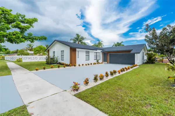 5090 SW 11th St, Margate, FL 33068