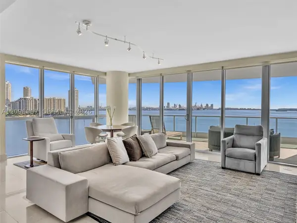 1331 Brickell Bay Dr #901, Miami, FL 33131