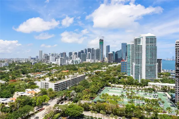 2475 Brickell Ave #2206, Miami, FL 33129