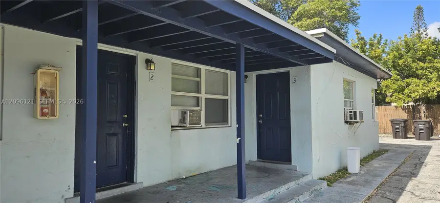 817 Grant St, West Palm Beach, FL 33407 - #2