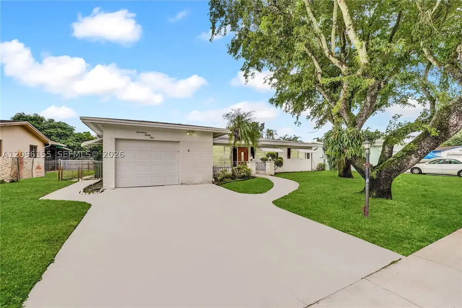 1731 NW 86th Ave, Pembroke Pines, FL 33024 - #2