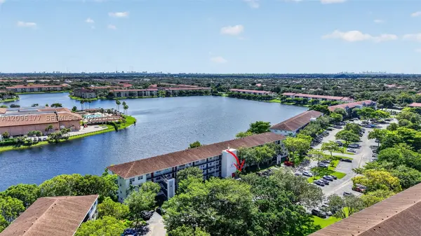 1301 SW 134th Way #108B, Pembroke Pines, FL 33027