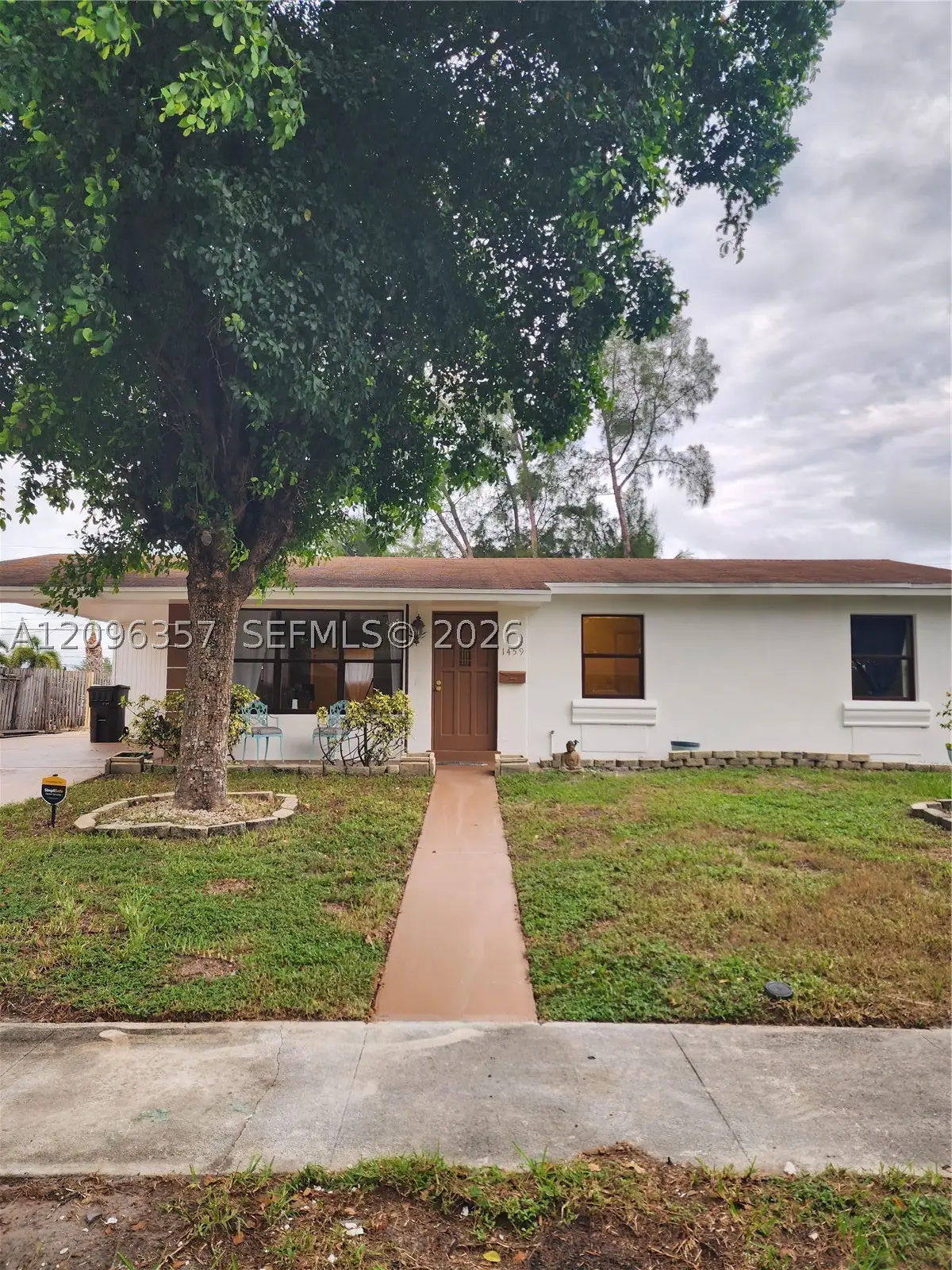1459 42nd St, West Palm Beach, FL 33407 - #1