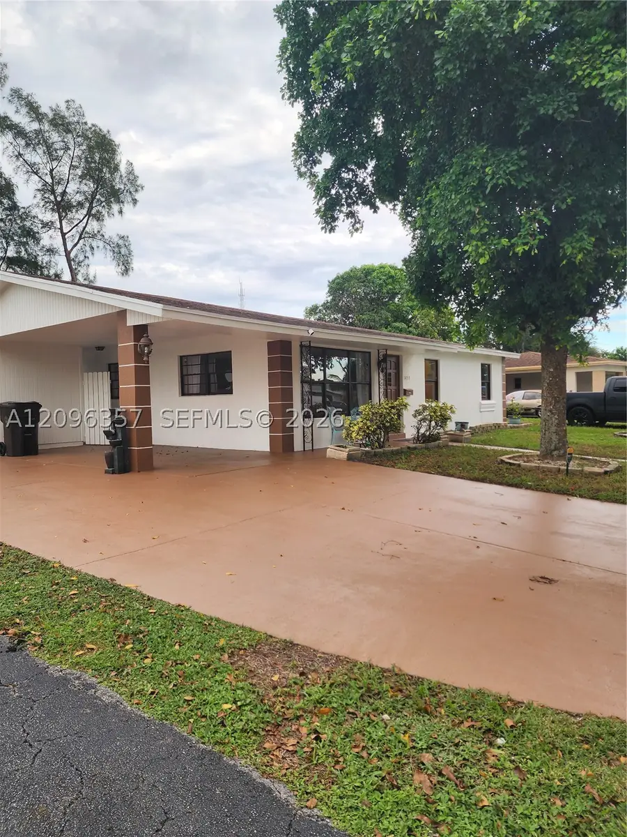 1459 42nd St, West Palm Beach, FL 33407 - #2