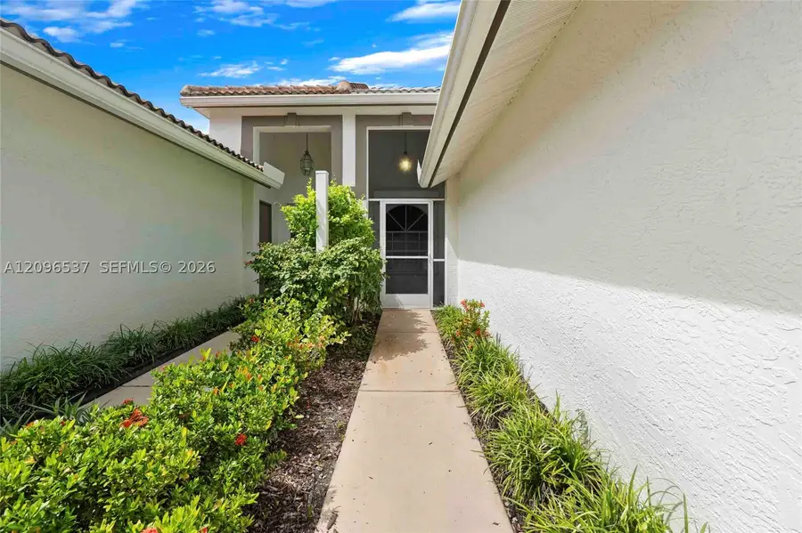 8033 San Vista Cir #12R, Naples, FL 34109 - #3