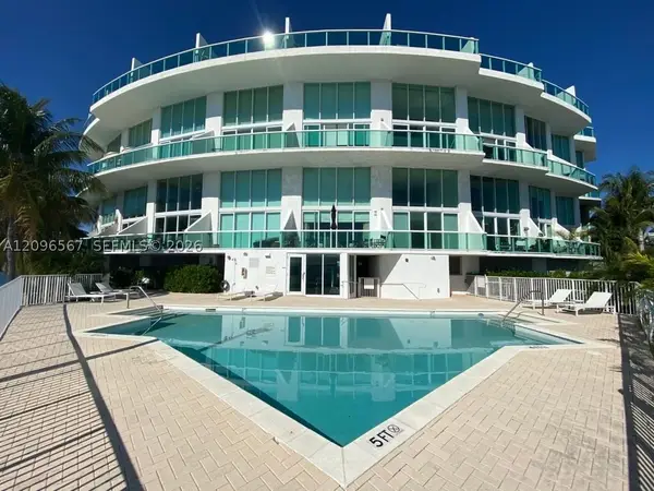 2000 Bay Dr #203, Miami Beach, FL 33141