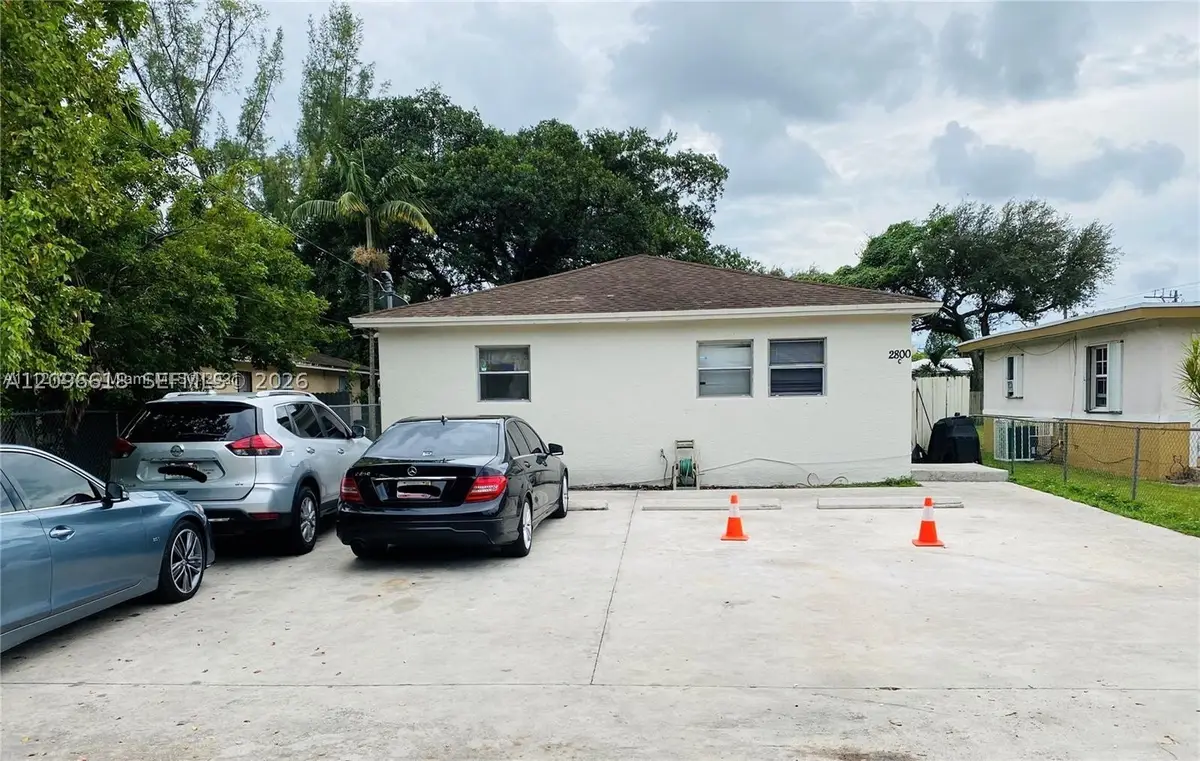 2800 NW 48th St, Miami, FL 33142 - #1
