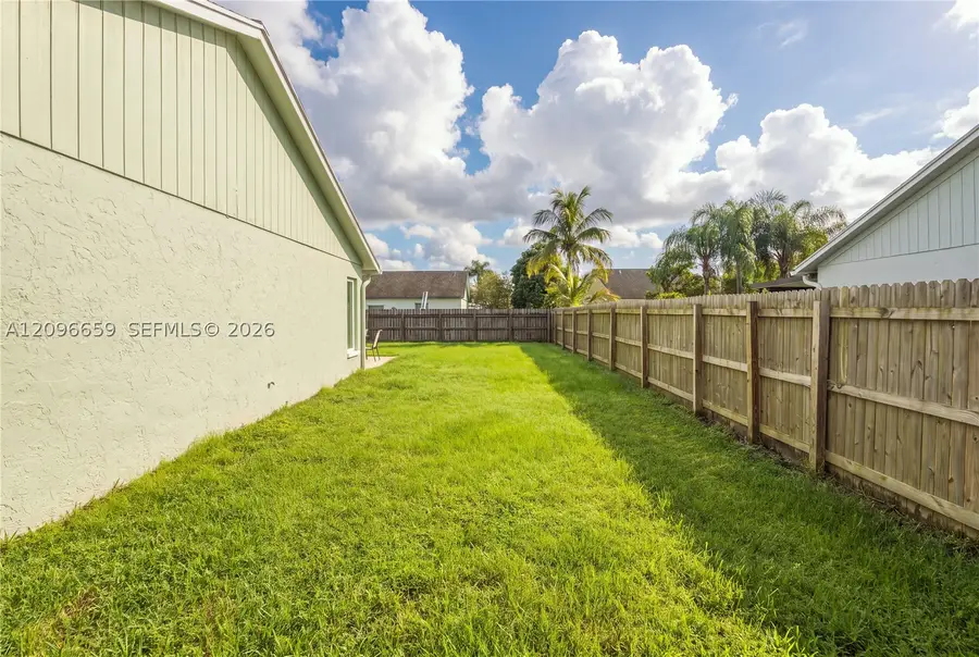 1290 Mc Dermott Ln, Royal Palm Beach, FL 33411 - #3