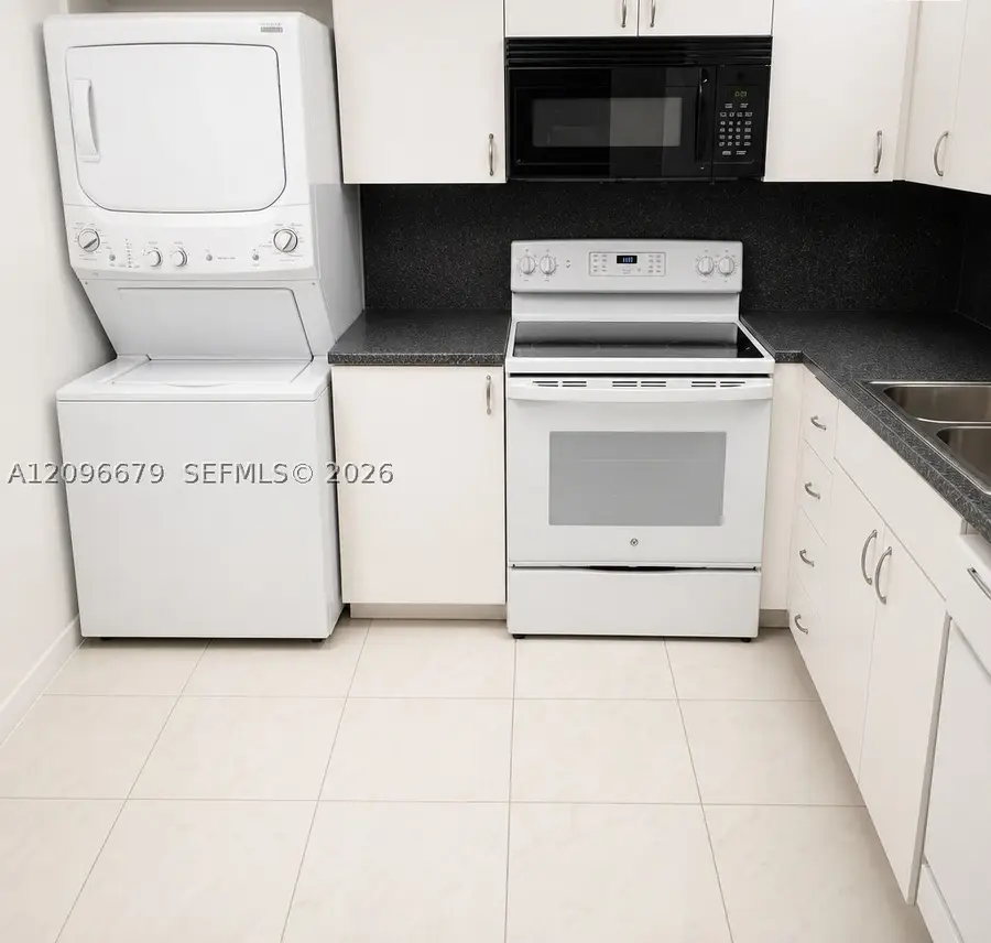 210 174th St #407, Sunny Isles Beach, FL 33160 - #3