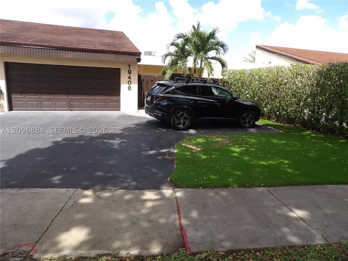19406 E Lake Dr, Hialeah, FL 33015 - #1