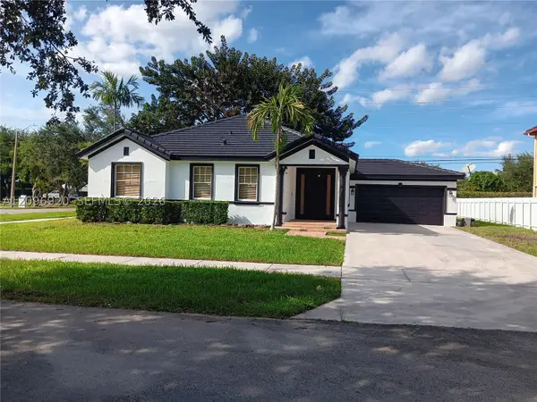 12971 SW 200th Ter, Miami, FL 33177