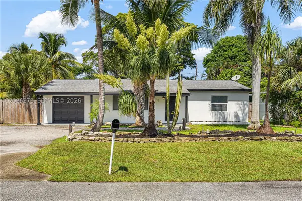 417 SW 1st Ave, Boynton Beach, FL 33435