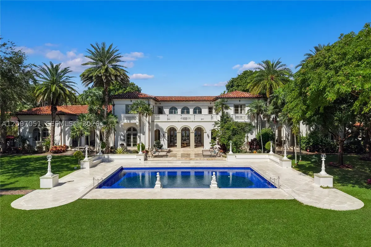8901 Arvida Ln, Coral Gables, FL 33156 - #1