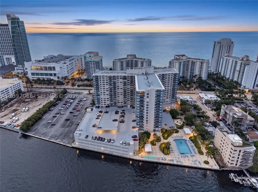 3800 S Ocean Dr #414, Hollywood, FL 33019 - #2