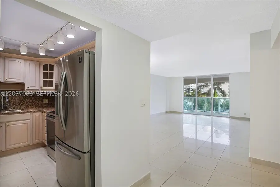 3800 S Ocean Dr #414, Hollywood, FL 33019 - #3