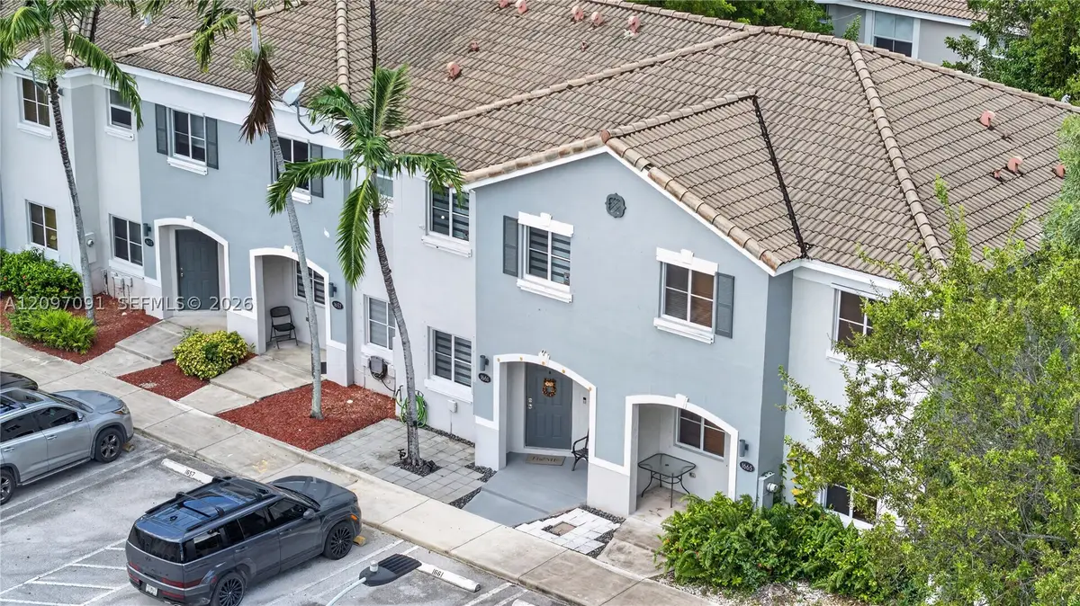 1661 SE 30th St, Homestead, FL 33035 - #1