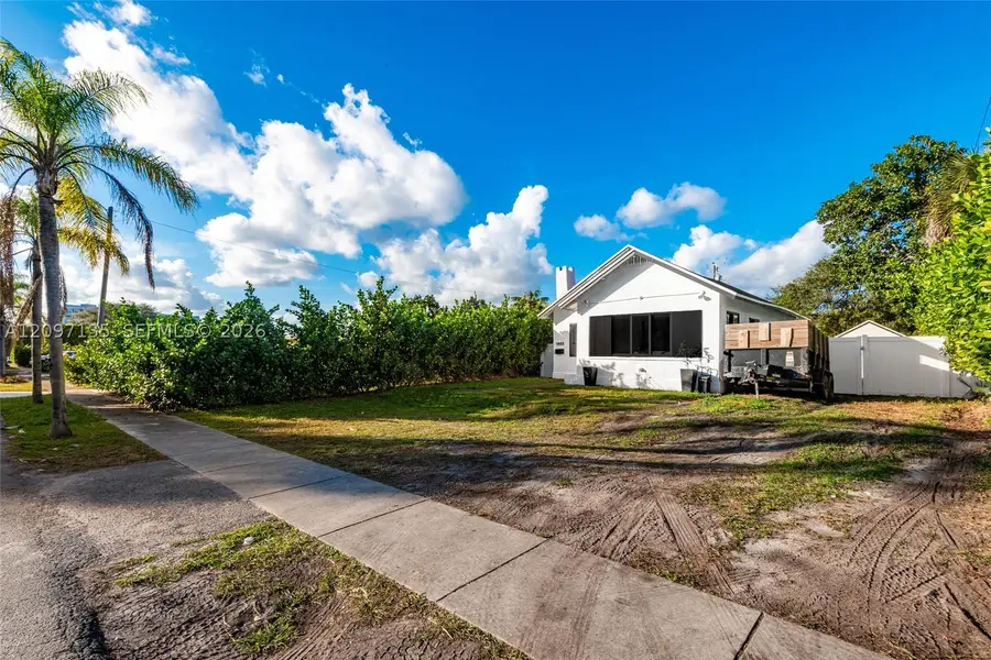 1683 NE 168th St, North Miami Beach, FL 33162 - #2