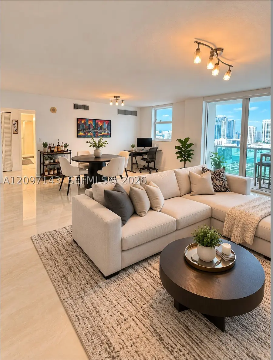 31 SE 5th Street #2801, Miami, FL 33131 - #3