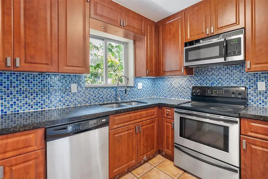 77 NW 106th St, Miami Shores, FL 33150 - #3