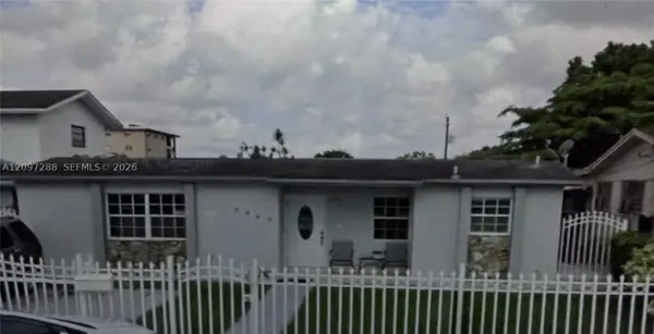 3840 SW 88th Ct, Miami, FL 33165