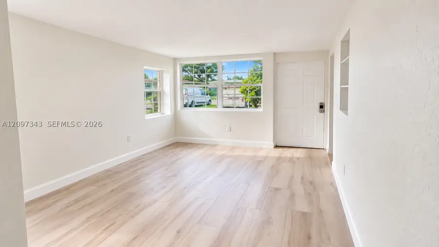6308 Washington St, Hollywood, FL 33023 - #2