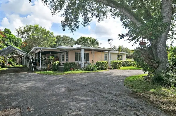 6851 Sunset Dr, South Miami, FL 33143