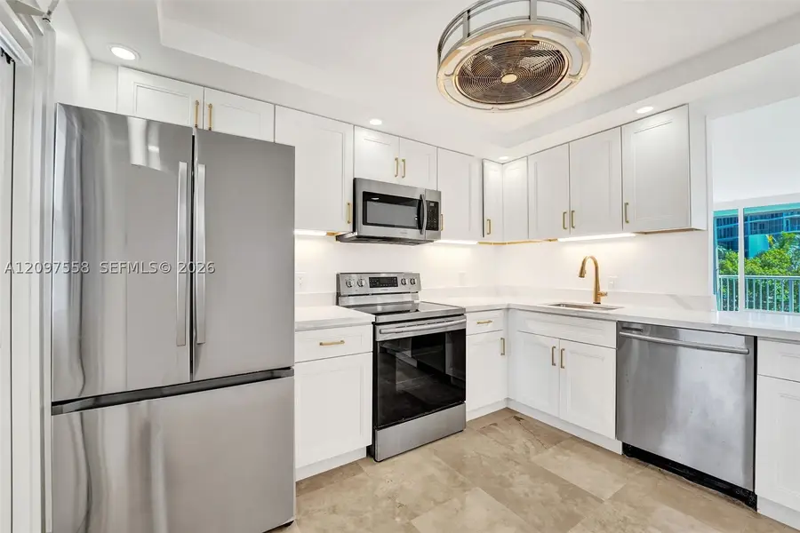 2200 NE 33rd Ave #3D, Fort Lauderdale, FL 33305 - #3