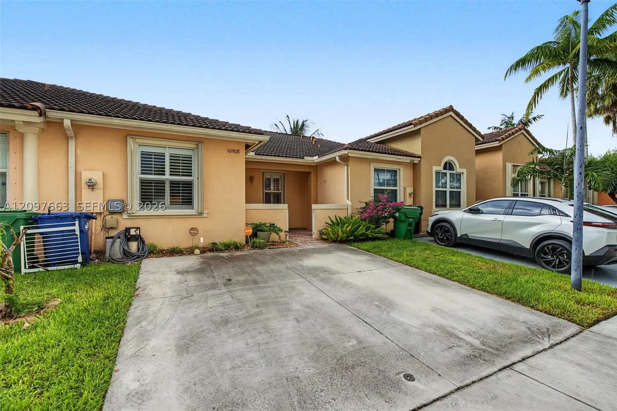 10908 SW 236th Ter, Homestead, FL 33032 - #1