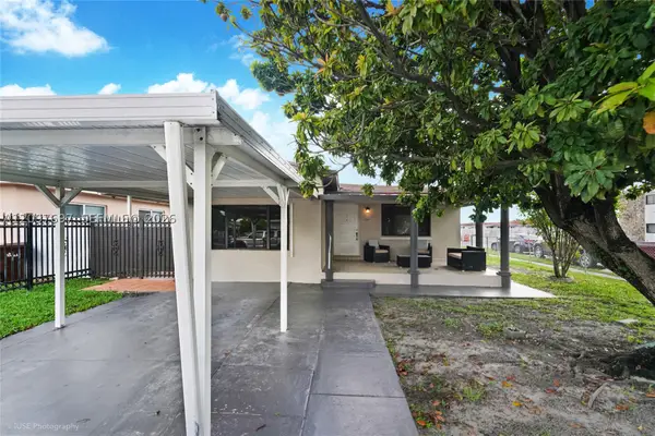 1321 W 2nd Ave, Hialeah, FL 33010