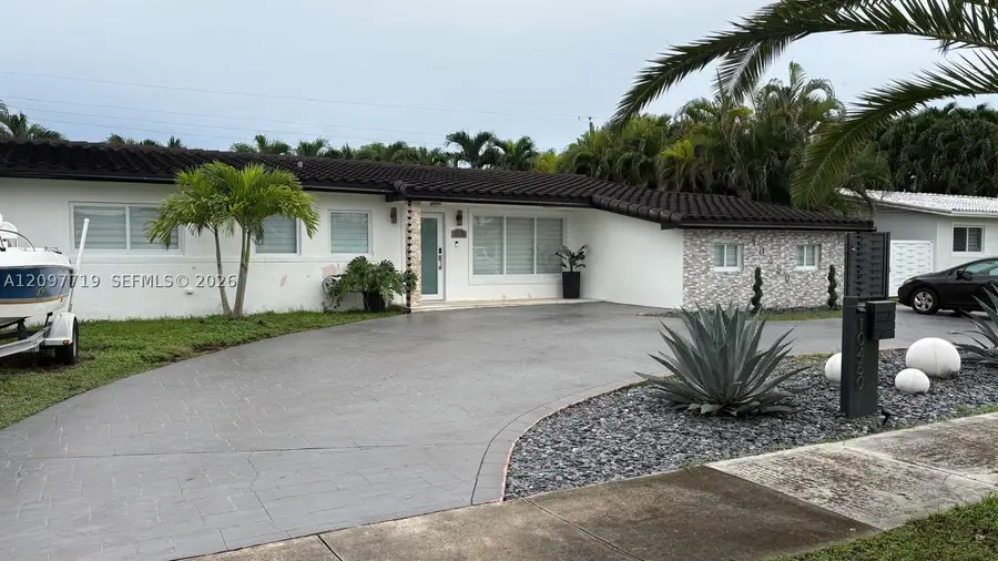 10450 SW 42nd Ter, Miami, FL 33165 - #2