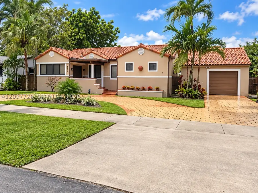 333 Whitethorn Dr, Miami Springs, FL 33166 - #2