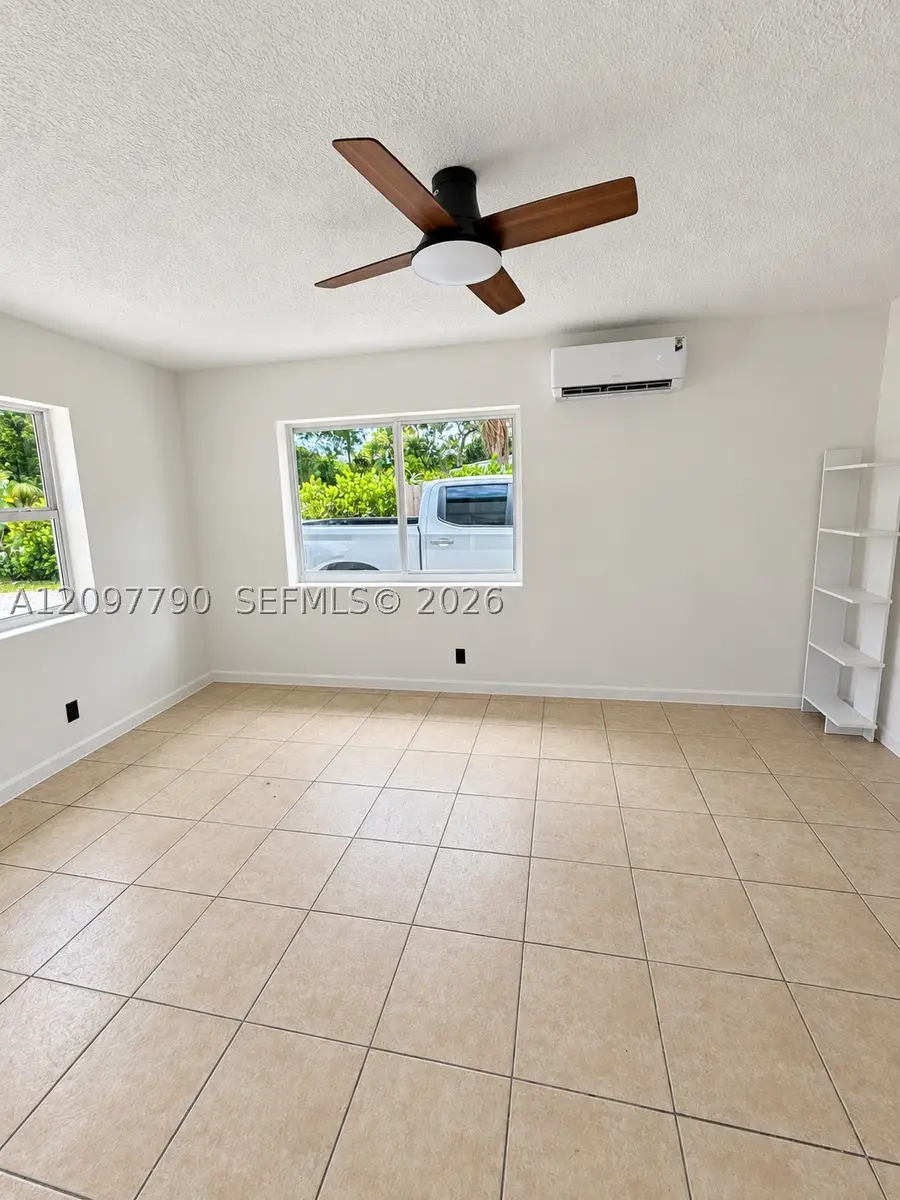 1521 NW 5th Ave, Fort Lauderdale, FL 33311 - #3