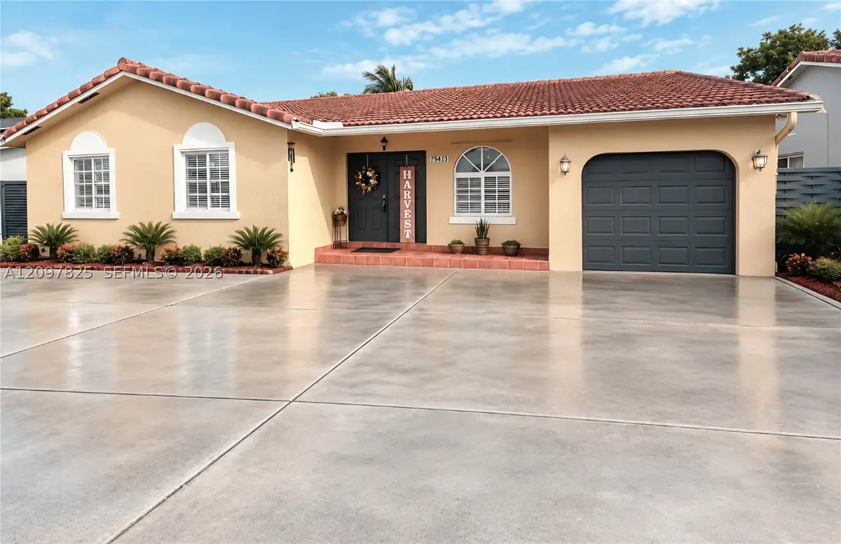 15413 SW 178th St, Miami, FL 33187 - #1