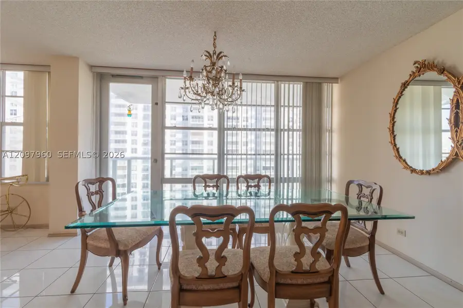 230 174th St #911, Sunny Isles Beach, FL 33160 - #2