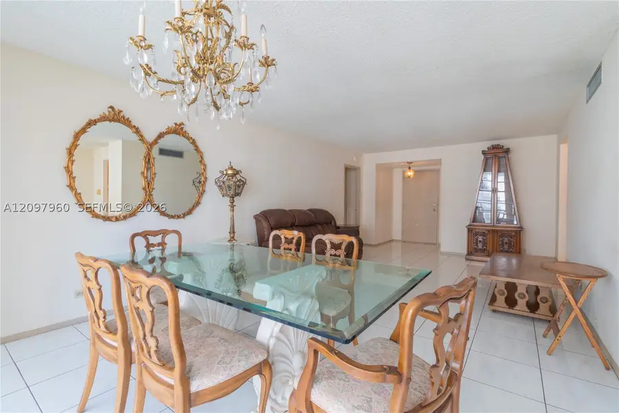 230 174th St #911, Sunny Isles Beach, FL 33160 - #3