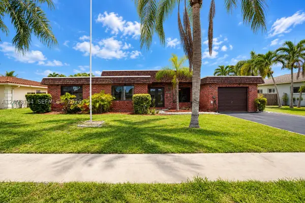 8131 NW 68th Ave, Tamarac, FL 33321