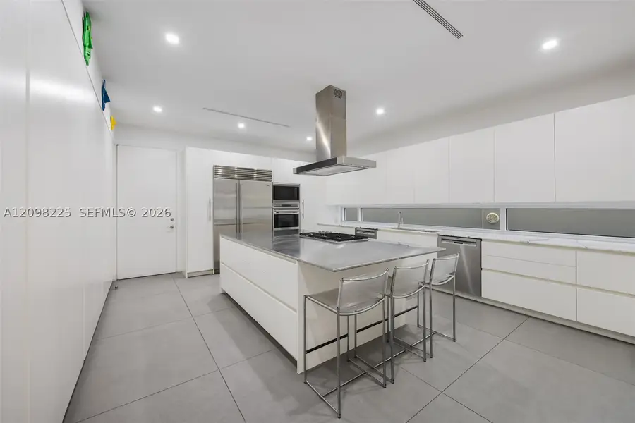 1828 Espanola Dr, Miami, FL 33133 - #2
