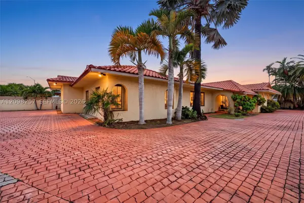 5550 SW 87th Ave, Miami, FL 33165