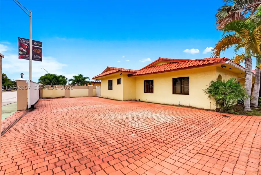 5550 SW 87th Ave, Miami, FL 33165 - #3