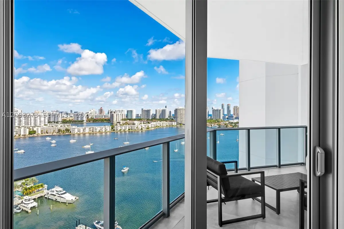 17111 Biscayne Blvd #2103, North Miami Beach, FL 33160 - #1