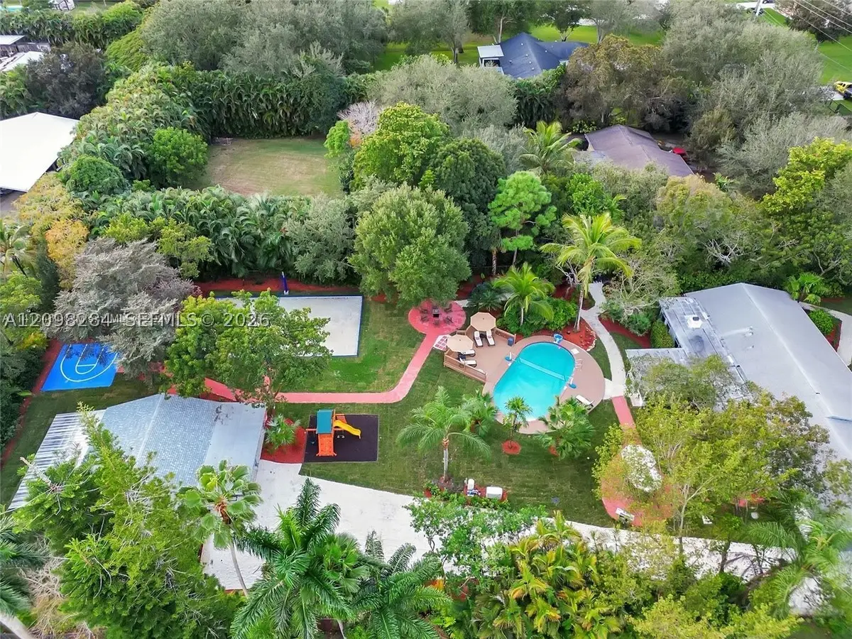 14330 SW 20th St, Davie, FL 33325 - #1