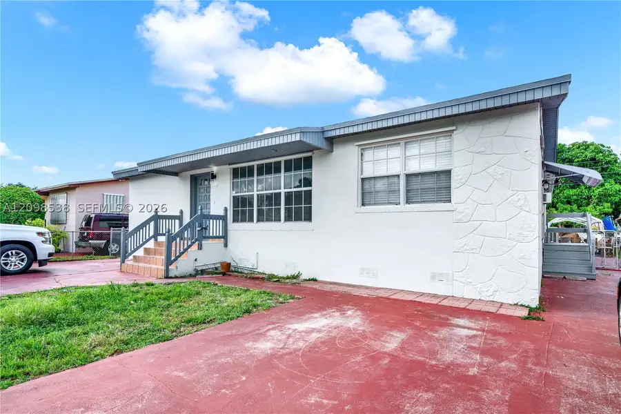 951 W 30th St, Hialeah, FL 33012 - #2