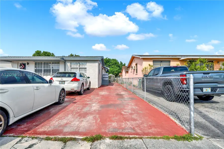 951 W 30th St, Hialeah, FL 33012 - #3