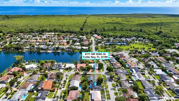 8111 SW 205th St, Cutler Bay, FL 33189