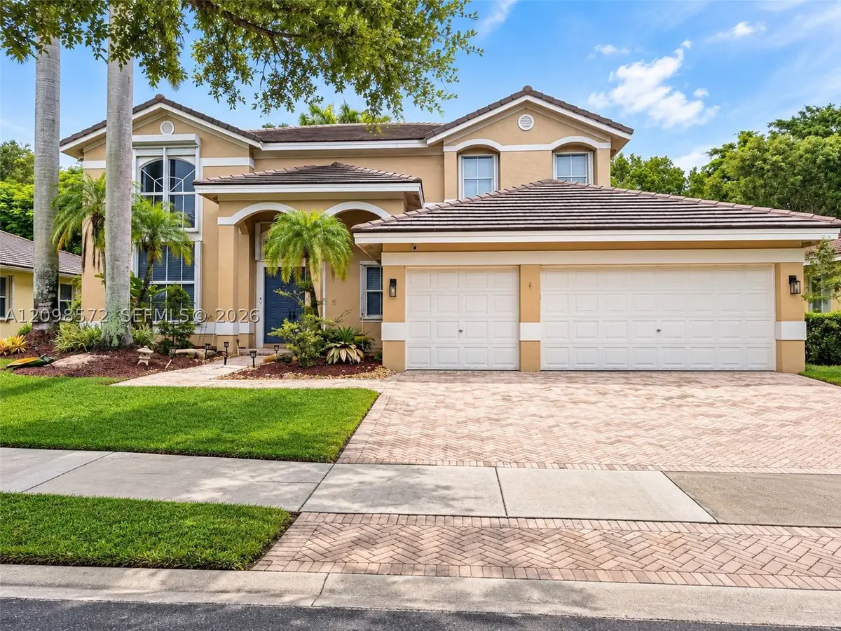 3961 Nighthawk Dr, Weston, FL 33331 - #1