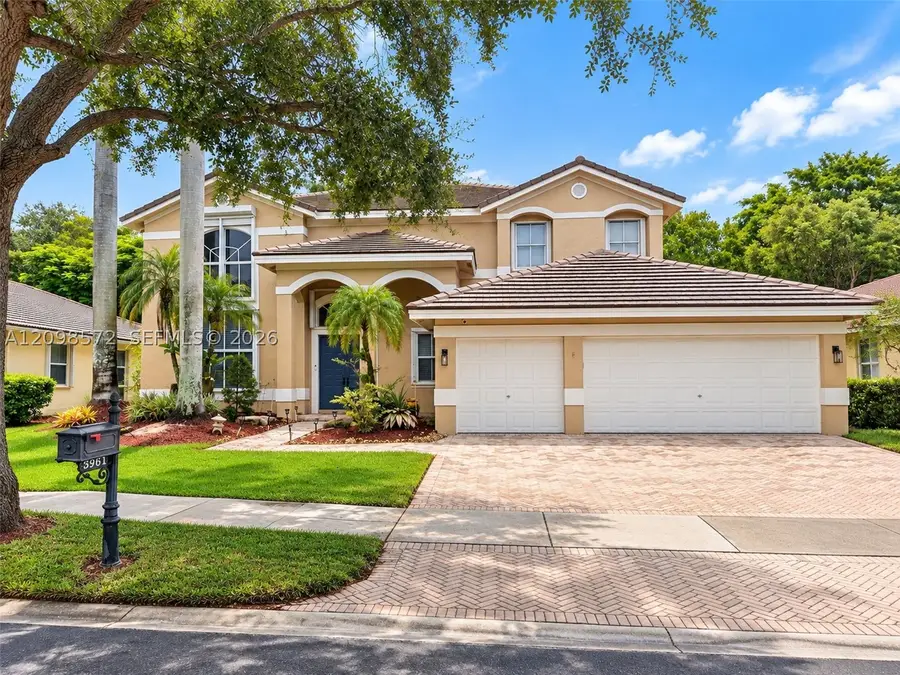 3961 Nighthawk Dr, Weston, FL 33331 - #2