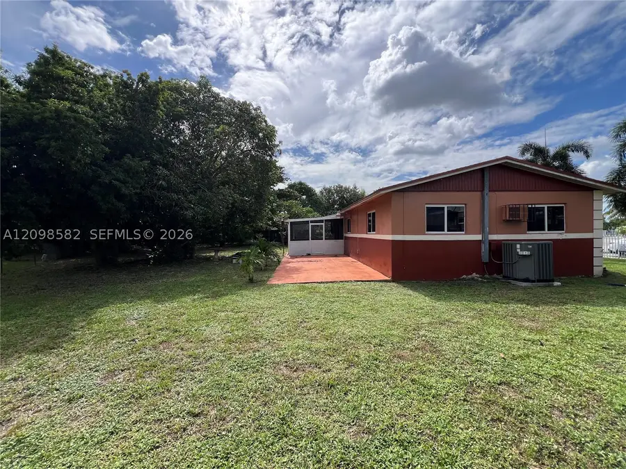 17935 NW 44th Ct, Miami Gardens, FL 33055 - #3