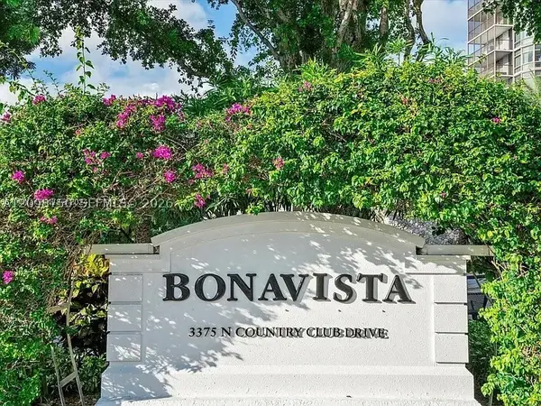 3375 N Country Club Dr #605, Aventura, FL 33180